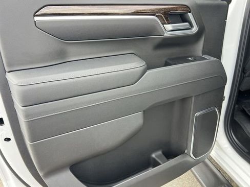 New 2026 GMC Sierra 1500 Elevation w/ LPO, Elevation Black Package image 26