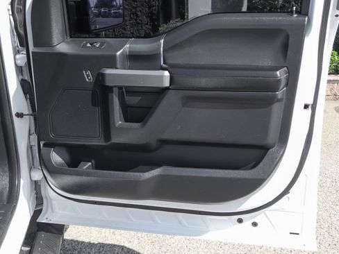 Used 2019 Ford F150 XLT w/ Equipment Group 302A Luxury AWD/4WD image 47