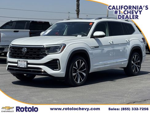 Used 2025 Volkswagen Atlas SEL Premium R-Line AWD/4WD image 3