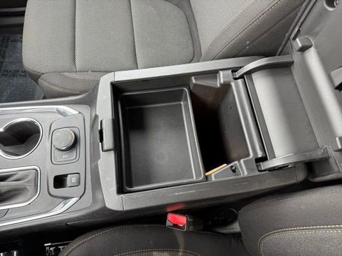 Certified 2021 Chevrolet Traverse LT image 20