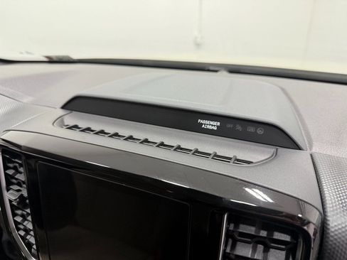 Used 2025 Ford Ranger XLT w/ FX4 Off-Road Package image 39