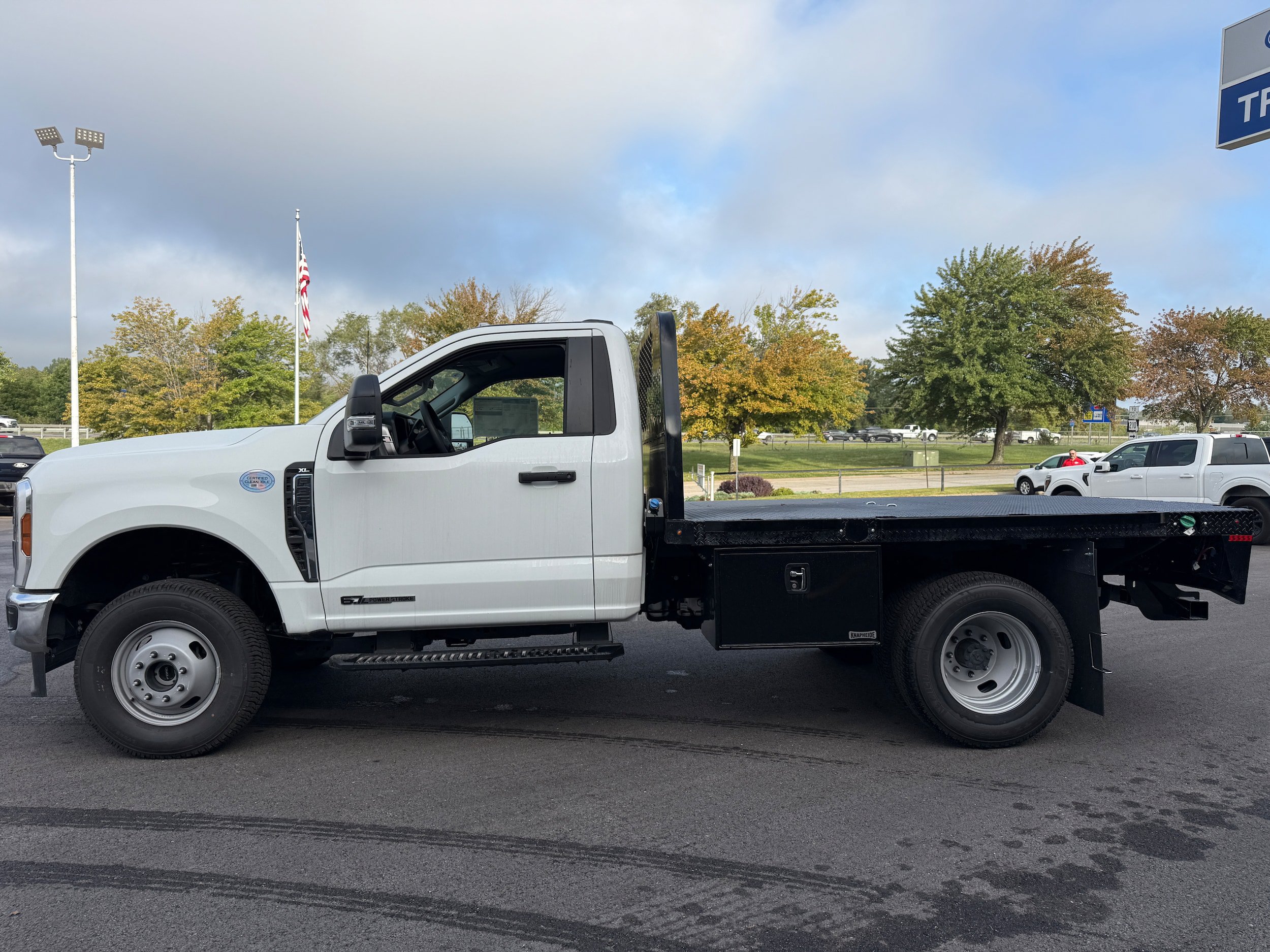 New 2025 Ford F350 XL w/ XL Chrome Package AWD/4WD image 5