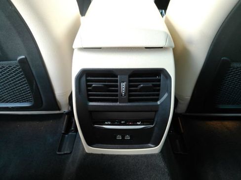 Used 2023 BMW i4 eDrive40 w/ Premium Package RWD image 30