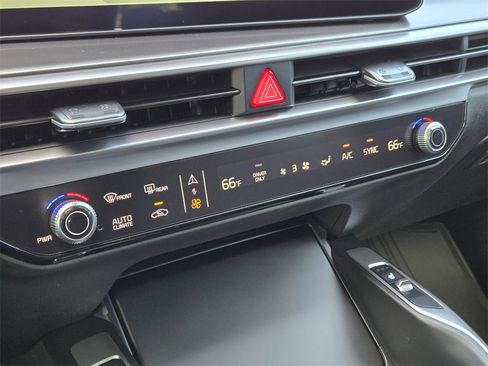 New 2026 Kia Sorento EX image 14