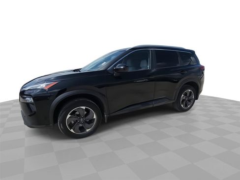 Used 2024 Nissan Rogue SV w/ SV Premium Package FWD image 4