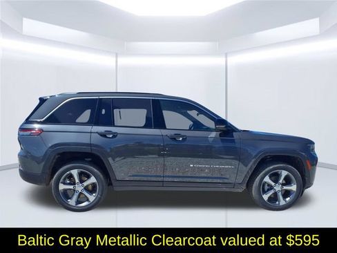 New 2026 Jeep Grand Cherokee Limited AWD/4WD image 2