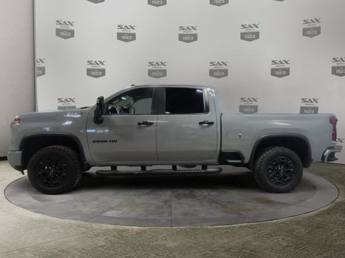 Used 2024 Chevrolet Silverado 2500 LT w/ Z71 Sport Edition AWD/4WD image 2