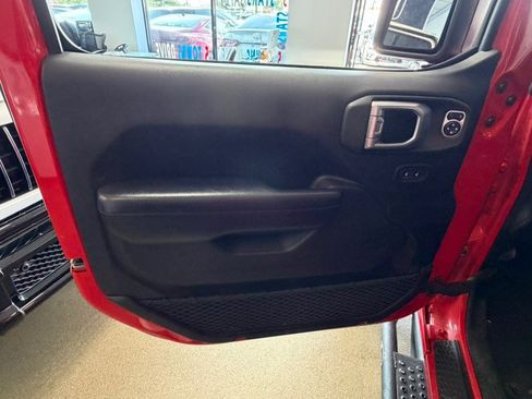 Used 2019 Jeep Wrangler Unlimited Rubicon AWD/4WD image 19