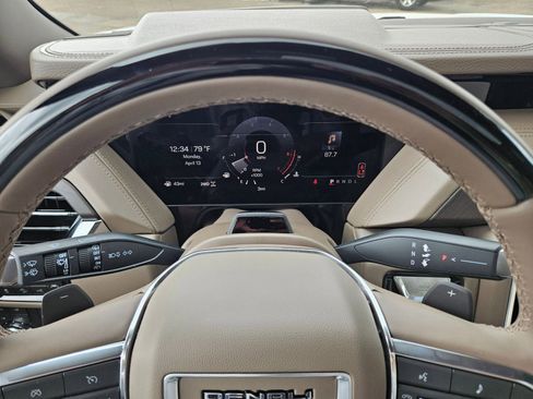 New 2026 GMC Yukon Denali image 21