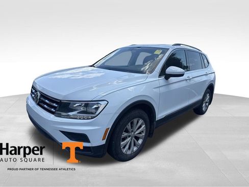 Used 2018 Volkswagen Tiguan SE w/ Panoramic Sunroof Package AWD/4WD image 1