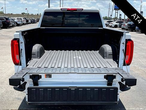 Used 2024 GMC Sierra 1500 AT4 w/ Technology Package image 7