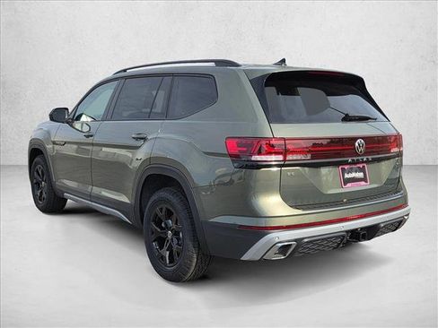 New 2026 Volkswagen Atlas Peak Edition AWD/4WD image 9