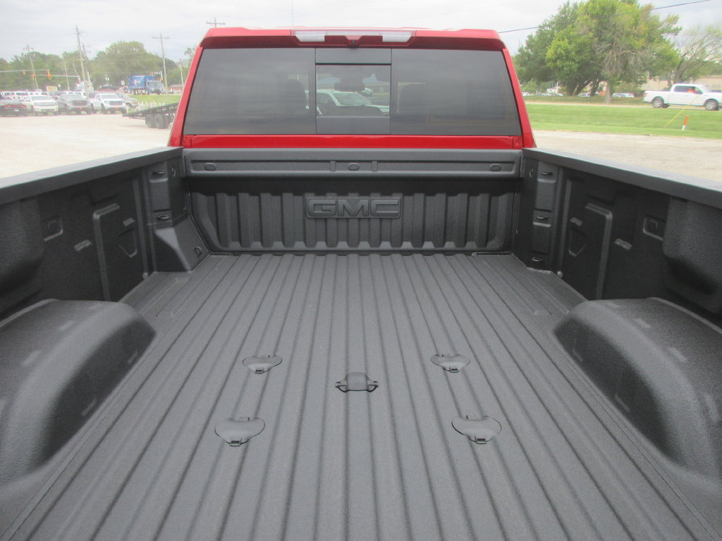 New 2026 GMC Sierra 3500 SLT w/ SLT Premium Package AWD/4WD image 7