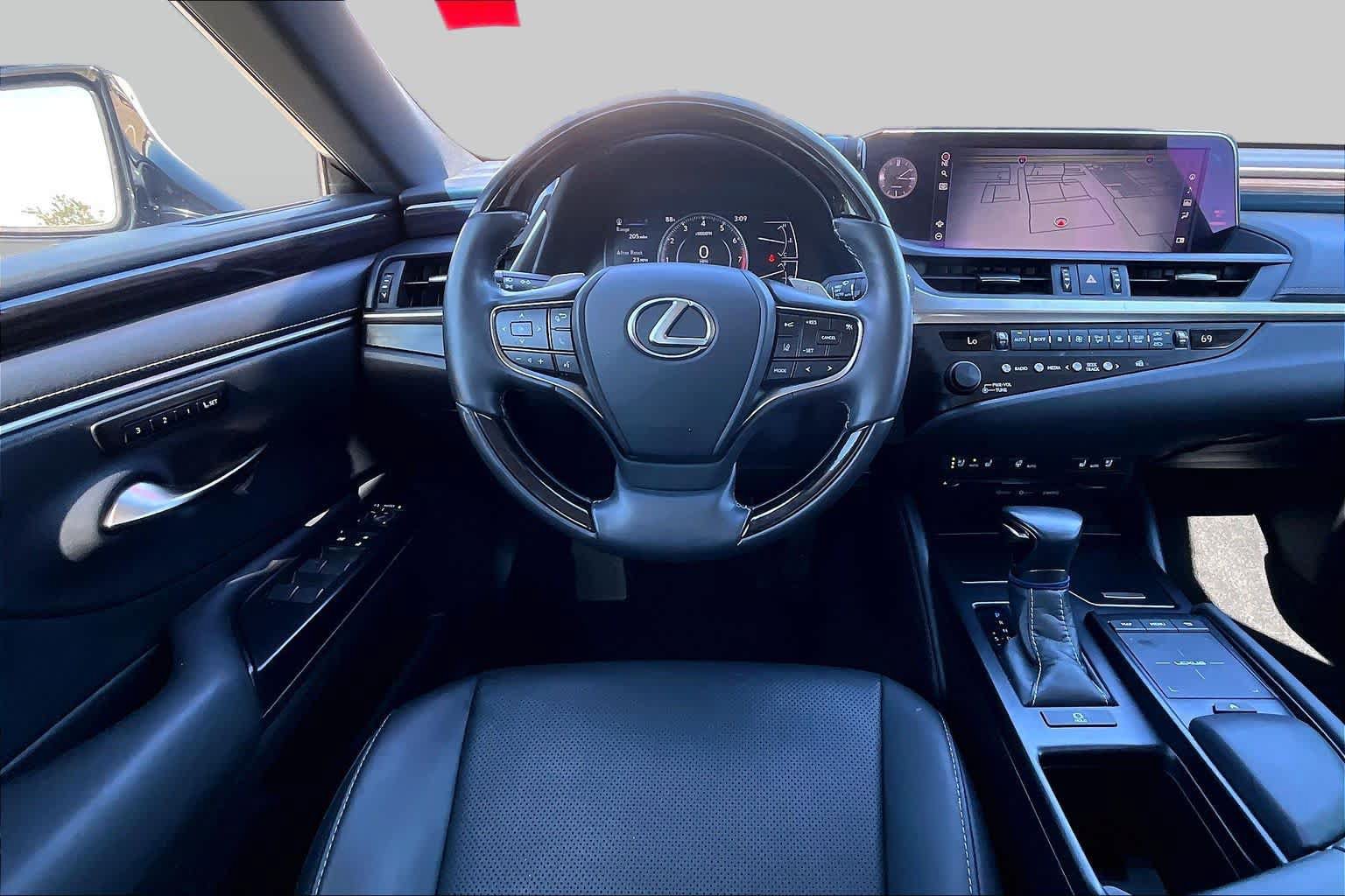 Used 2020 Lexus ES 350 w/ Premium Package FWD image 6