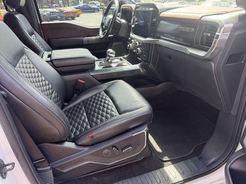 Used 2022 Ford F150 Lariat w/ Equipment Group 502A High AWD/4WD image 14