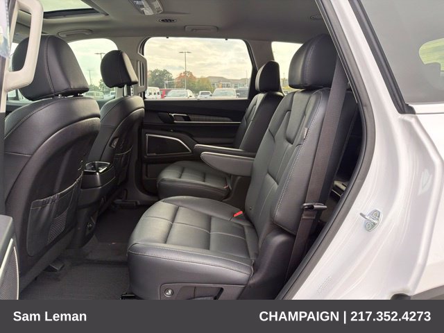 Used 2024 Kia Telluride EX w/ EX Captain's Chair Package AWD/4WD image 10