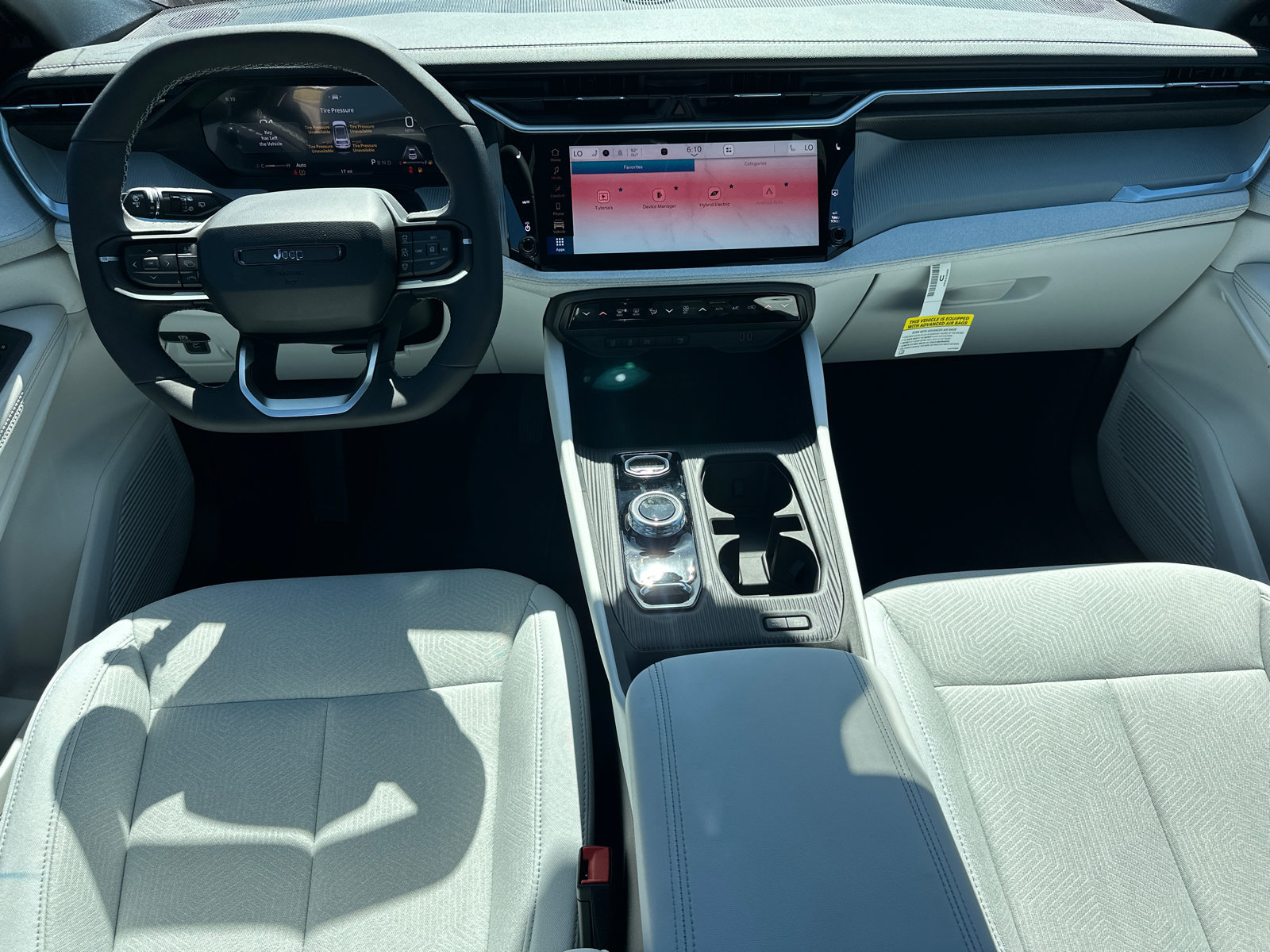 New 2026 Jeep Cherokee Laredo AWD/4WD image 24