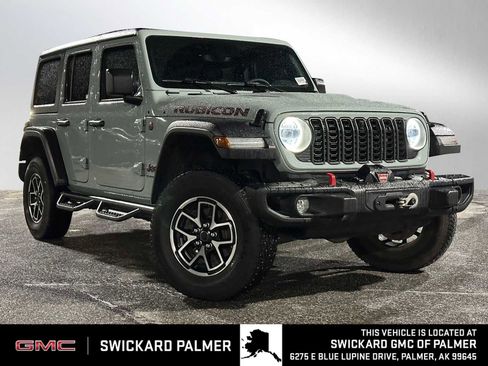 Used 2024 Jeep Wrangler Unlimited Rubicon w/ Capability Package image 1