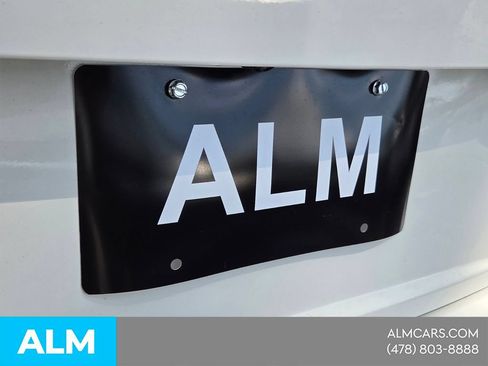 Used 2025 Nissan Altima 2.5 SV FWD image 13