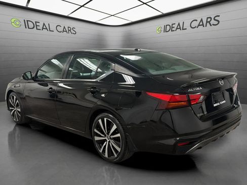 Used 2019 Nissan Altima 2.5 SR FWD image 7