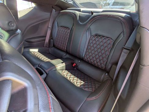 Used 2022 Chevrolet Camaro LT w/ Technology Package RWD image 13