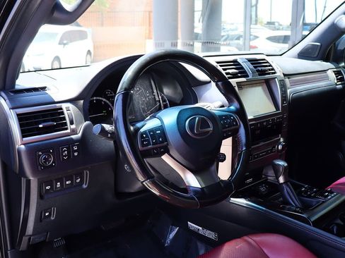 Used 2020 Lexus GX 460 Luxury w/ Off Road Package AWD/4WD image 40