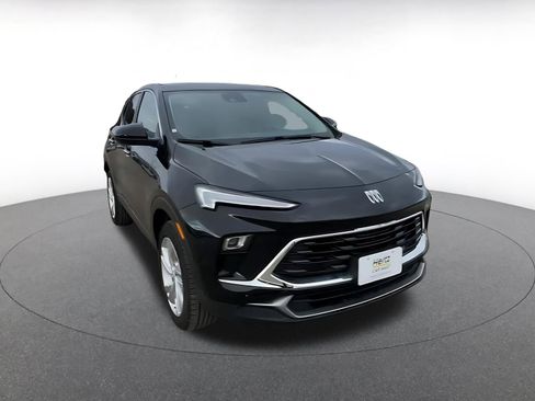 Used 2025 Buick Encore GX Preferred image 3