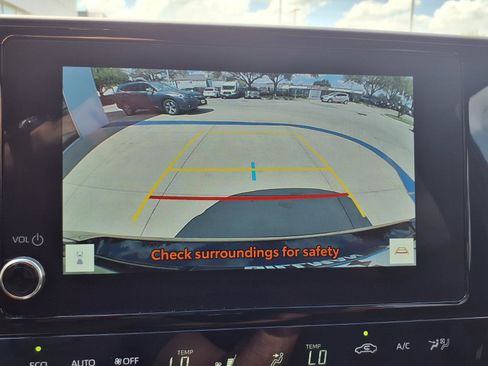 Certified 2024 Subaru Solterra Premium image 5