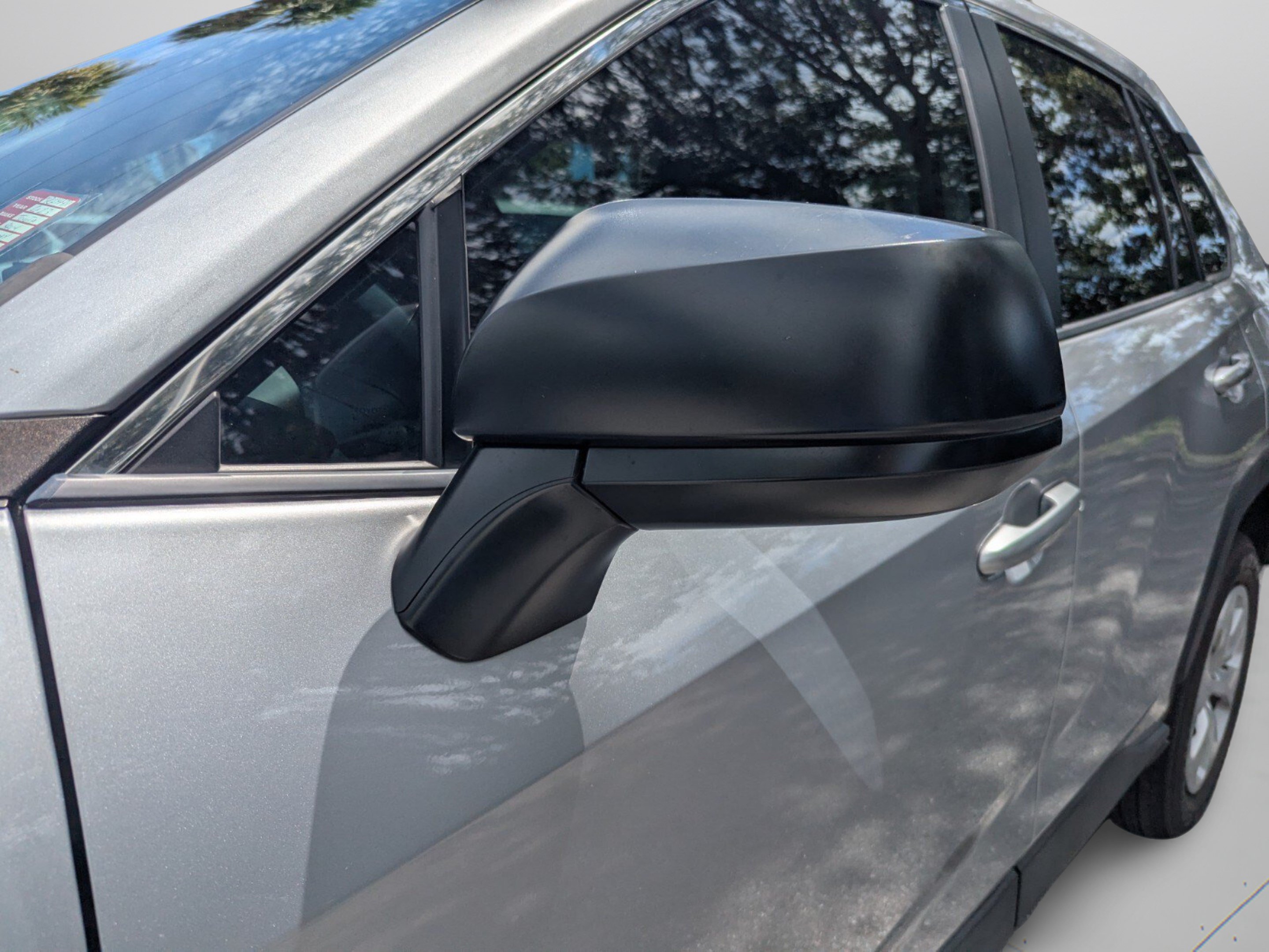 Used 2023 Toyota RAV4 LE FWD image 36