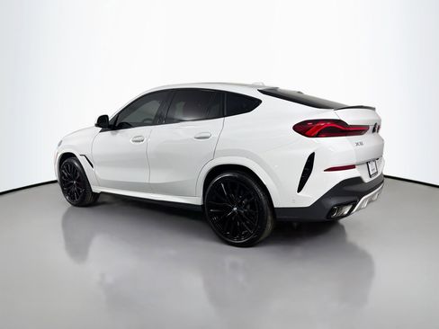 New 2026 BMW X6 xDrive40i w/ Premium Package image 7