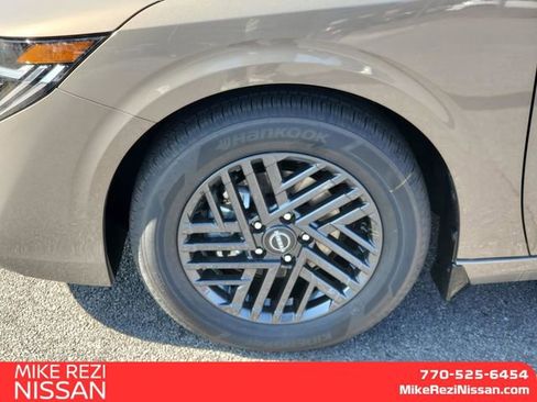 New 2026 Nissan Sentra SV w/ Floor Mat Package FWD image 7