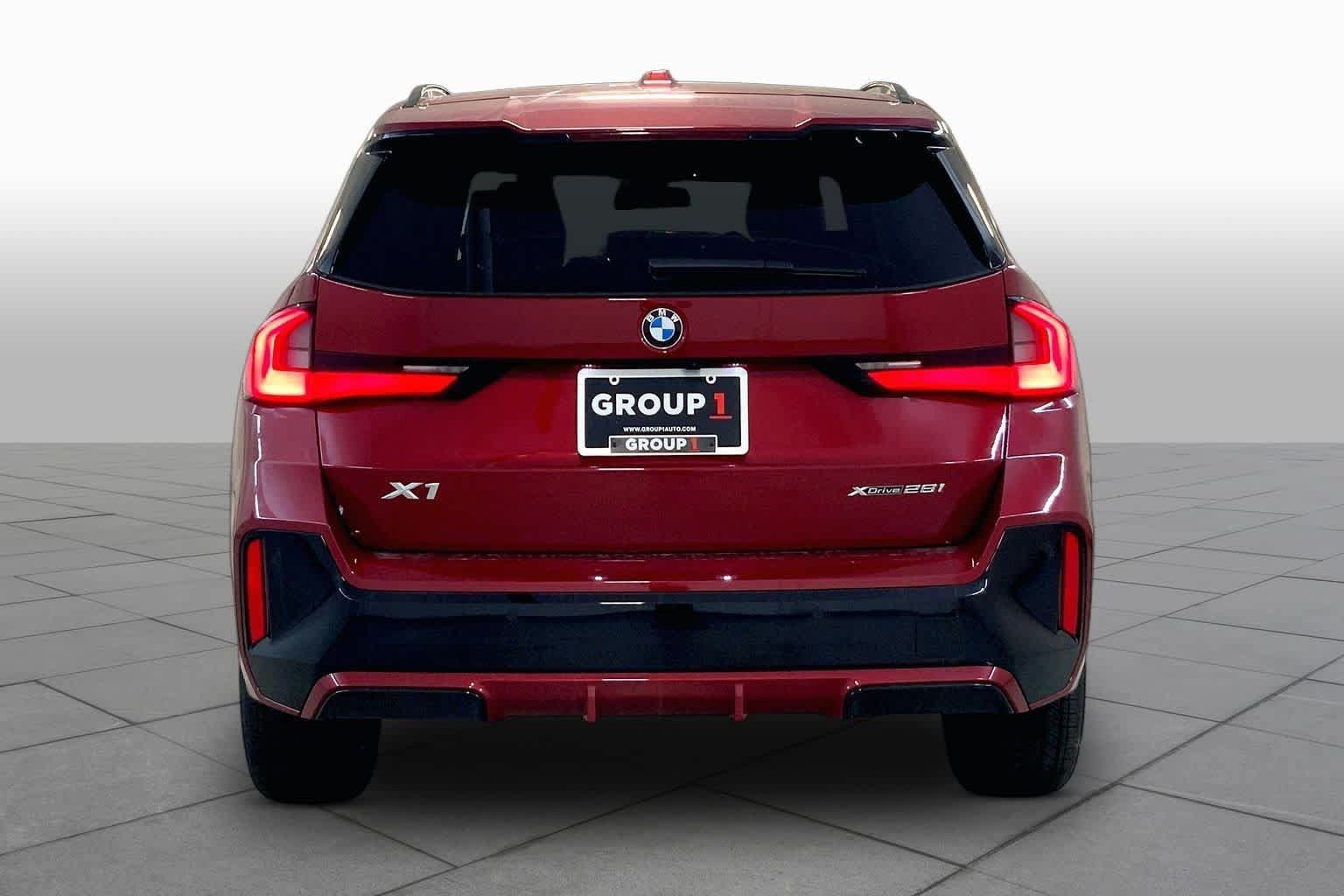 New 2026 BMW X1 xDrive28i w/ M Sport Package AWD/4WD image 4