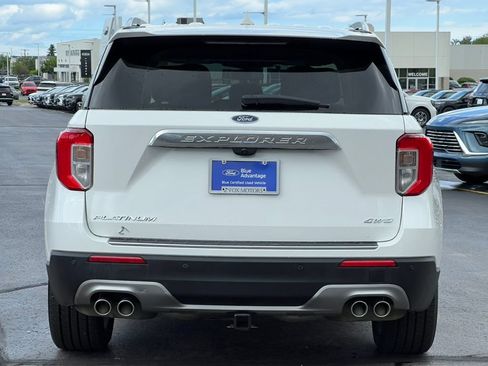 Used 2023 Ford Explorer Platinum w/ Equipment Group 601A AWD/4WD image 44