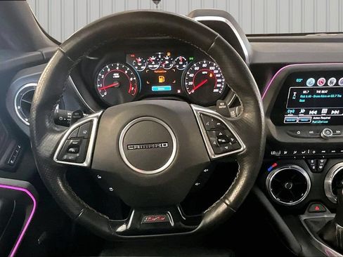 Used 2016 Chevrolet Camaro SS RWD image 2