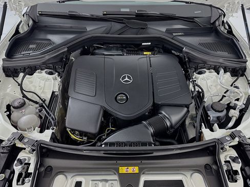 New 2026 Mercedes-Benz GLC 300 image 10