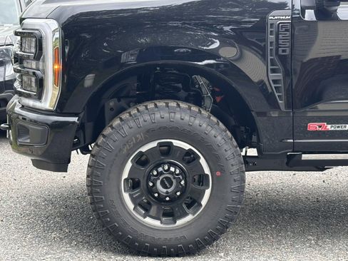 New 2025 Ford F250 Platinum w/ Tremor Off-Road Package image 5