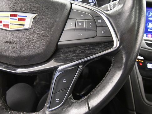 Used 2022 Cadillac XT5 Premium Luxury image 22