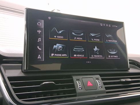 Used 2023 Audi Q5 2.0T Premium image 23