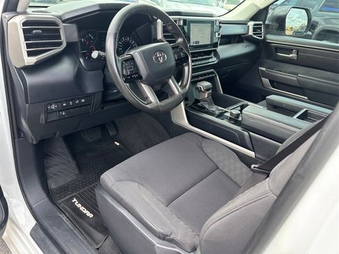 Used 2022 Toyota Tundra SR5 image 8