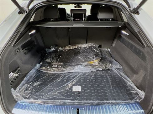 New 2026 Audi Q8 Premium Plus image 26