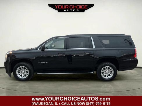 Used 2019 GMC Yukon XL SLT image 2