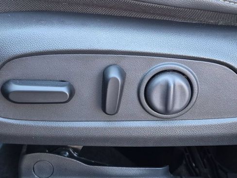 Used 2024 Buick Envista Preferred w/ Convenience I Package FWD image 16