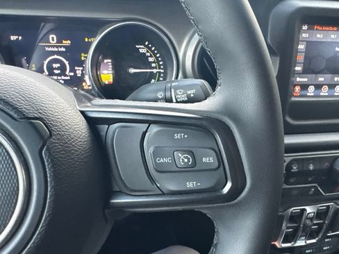 Used 2023 Jeep Wrangler Unlimited w/ Cold Weather Group AWD/4WD image 14