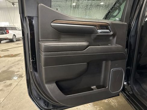 Used 2023 Chevrolet Silverado 1500 RST image 27