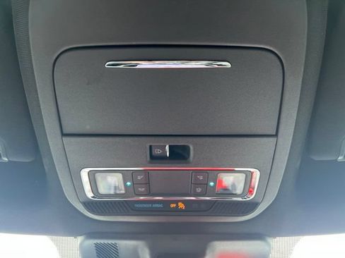 Used 2025 Ford F150 Lariat AWD/4WD image 29