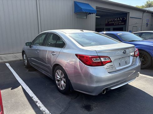 Used 2016 Subaru Legacy 2.5i Premium w/ Popular Package #2 AWD/4WD image 2