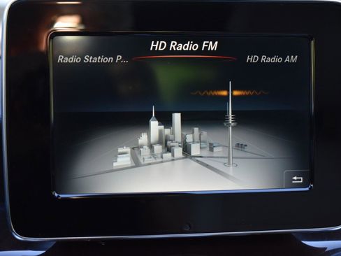 Used 2015 Mercedes-Benz CLA 250 image 22