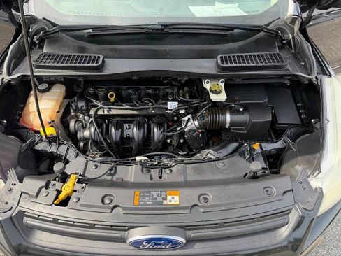 Used 2013 Ford Escape S image 26