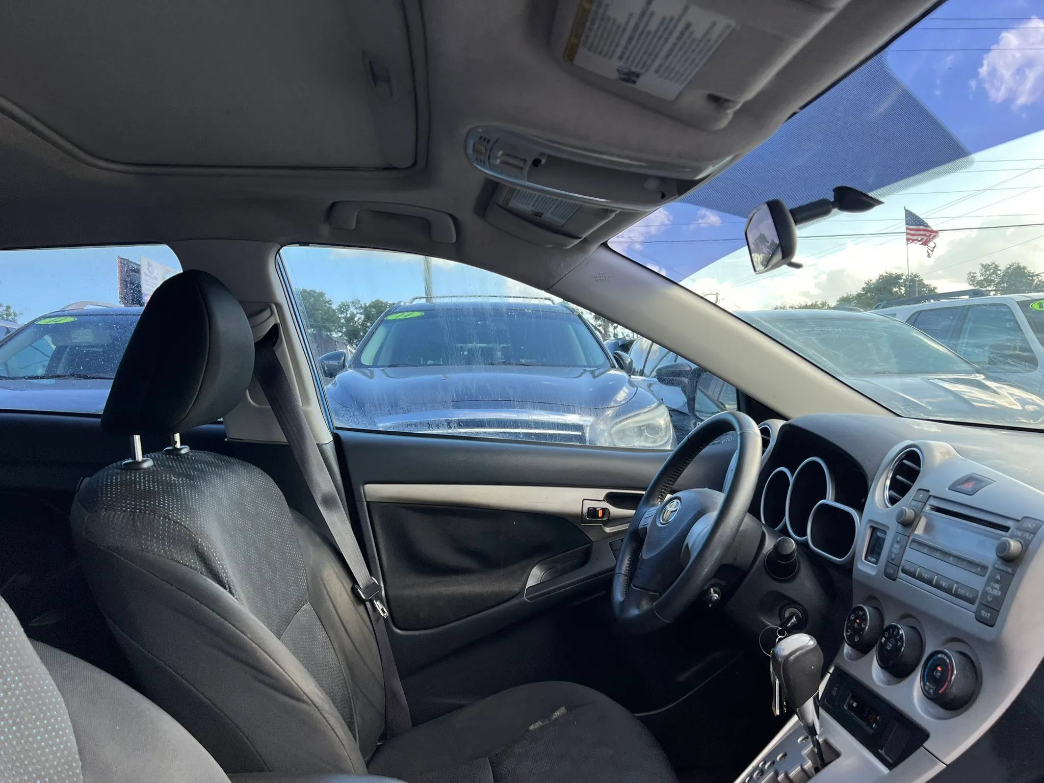 Used 2009 Toyota Matrix S w/ All Weather Guard Pkg FWD image 15