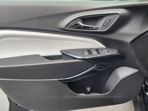 New 2026 Chevrolet Trax LT image 23